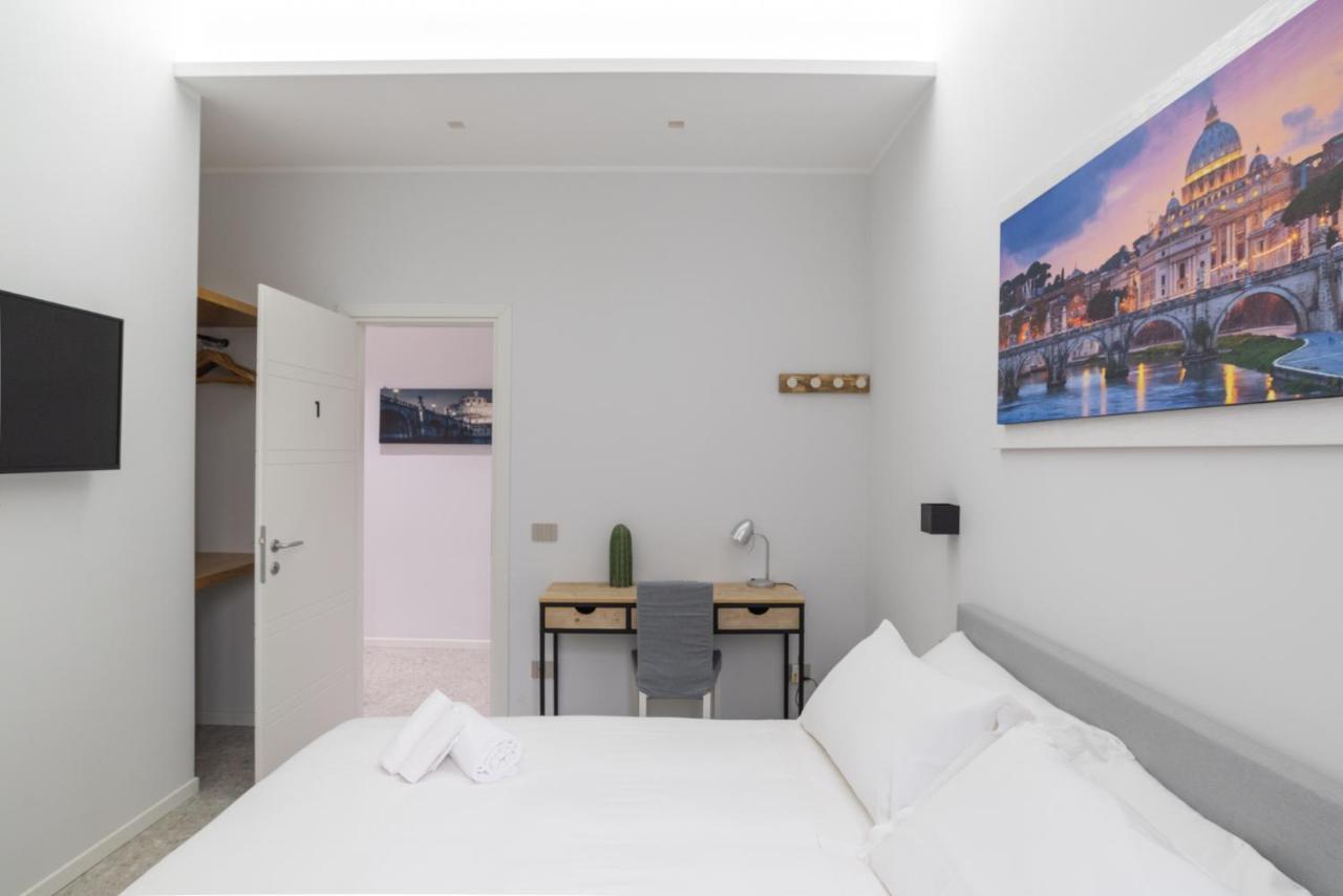 White Home Suite And Rooms Рим Экстерьер фото
