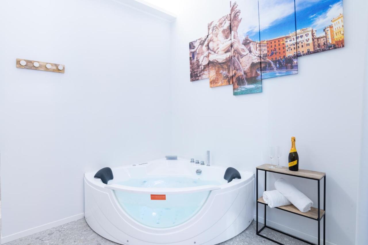 White Home Suite And Rooms Рим Экстерьер фото